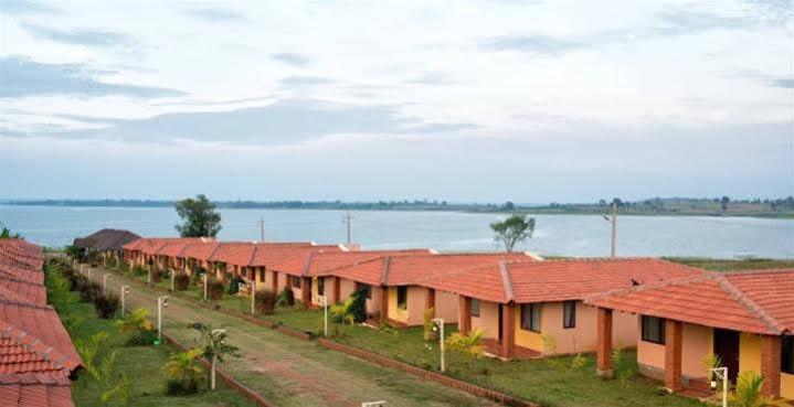 The Peepal Tree, Kabini Begur Экстерьер фото
